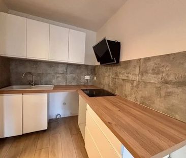 Location Appartement 2 pièces 42m² NICE 06100 - Photo 2