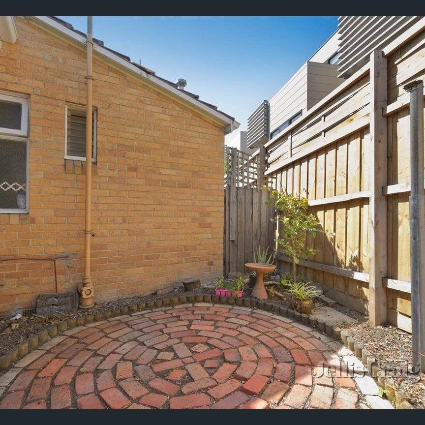 9/4 Lisson Grove, Hawthorn - Photo 1