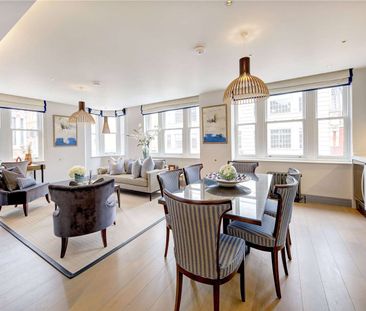 A beautifully refurbished two bedroom apartment situated in Covent Garden. - Photo 1