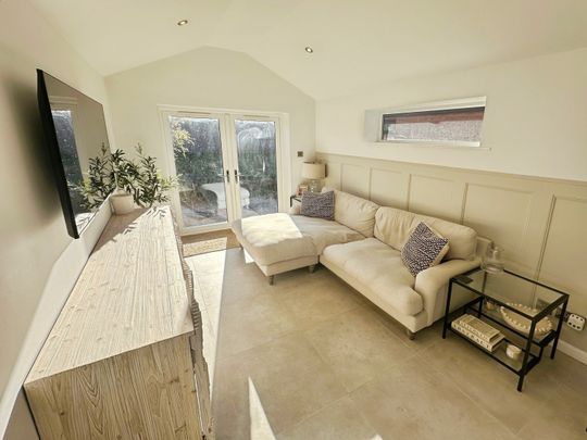 Lincoln Road, Lincoln, Washingborough - Photo 1