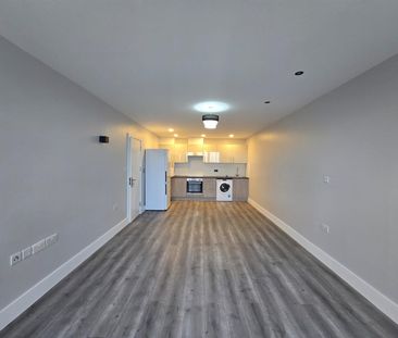 Reston House, 1a Western Road, Romford RM1, London - Photo 3