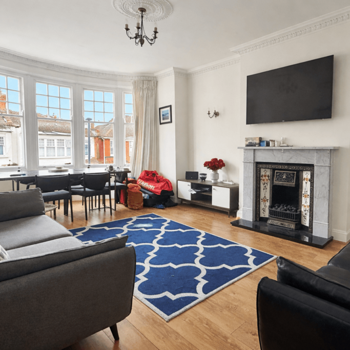 2 bedroom flat to rent - Photo 1