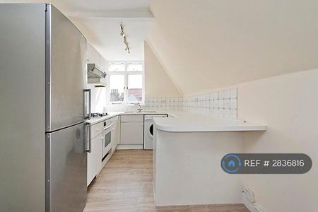 1 bedroom flat to rent - Photo 4