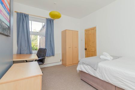 4 Bed Terraced House, Lytton Road, LE2 - Photo 5