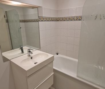 Location Appartement 2 pièces 42m² ST MAURICE 94410 - Photo 5