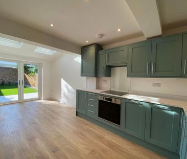 2 bedroom ground floor flat to rent - Photo 4