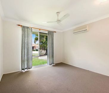 2 Wallace Circuit, Kirwan. - Photo 1