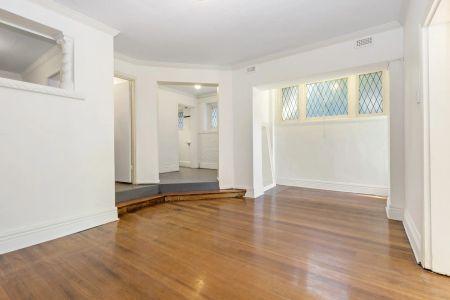 Unit 2/61 Darling Street, South Yarra. - Photo 5