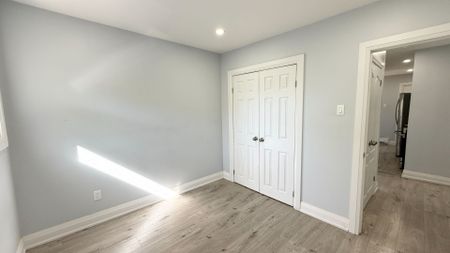 For Lease - 17 Carfrae Crescent Unit# Upper Apartment, London South, Ontario - Photo 2