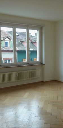 2-ZIMMERWOHNUNG MIT BLICK AUF SPALENTOR! - Foto 1