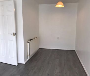 Elkstone Close, Worcester - Photo 1