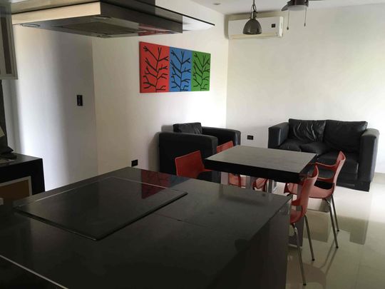 Exclusivo departamento con jacuzzi de dos recámaras con excelente ubicación - Photo 1