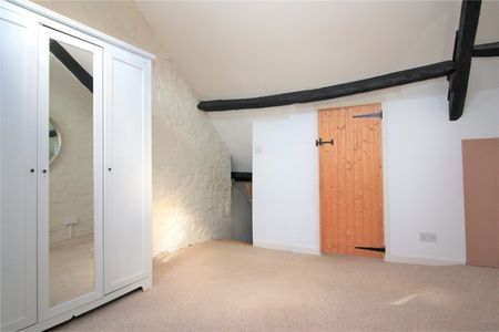 Roundwell Street, South Petherton, TA13 - Photo 5