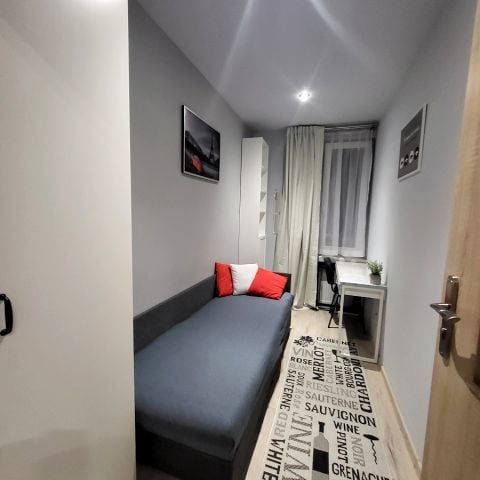 Pokój, Aleja 29 Listopada - Photo 1