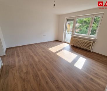 Einladende 3-Zimmerwohnung mit Küche und großer Loggia, zentrumsnah! - Photo 6