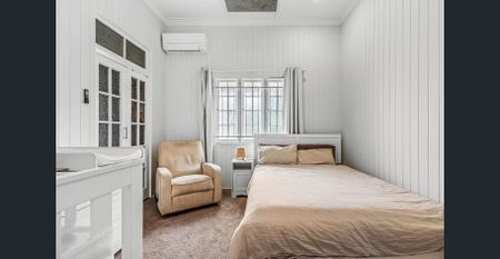 Charming home in perfect location. - Photo 5