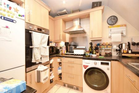 2 bedroom apartment to rent - Photo 5