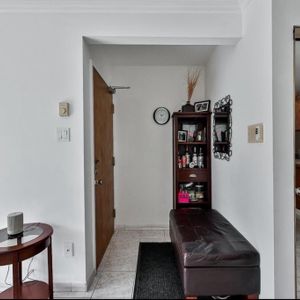 4 1/2 à louer - Photo 2