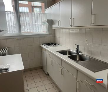 Goed gelegen appartement met 2 slaapkamers, terras en berging - € 850 - Foto 2