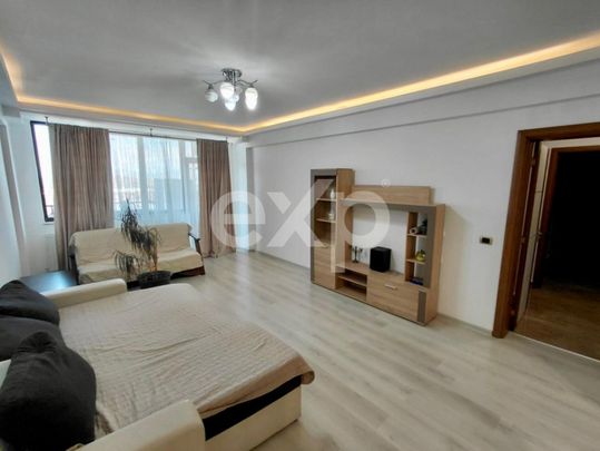 Apartament de închiriat – 4 camere, decomandat – Tracto - Fotografie 1