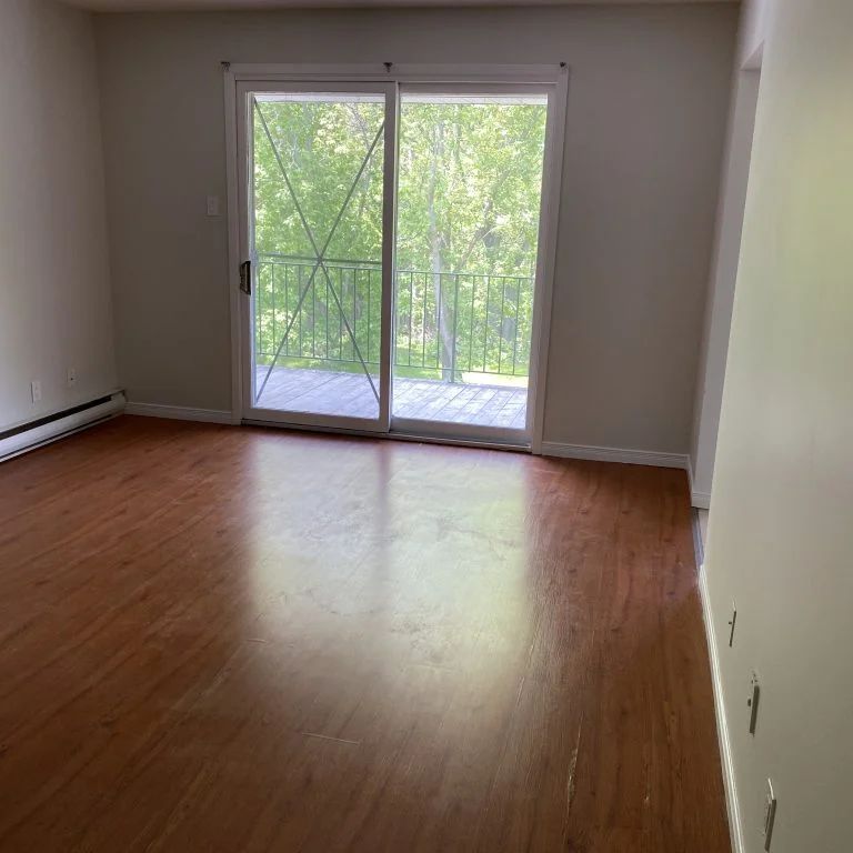 Oak Street Apartments - Photo 1