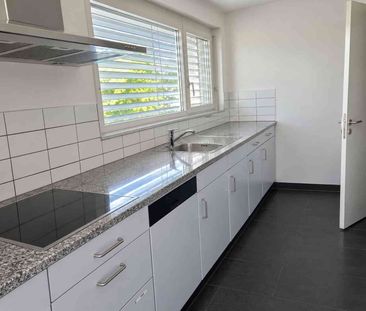 4.5 Zimmer, 100 m², 1. Stock - Foto 4