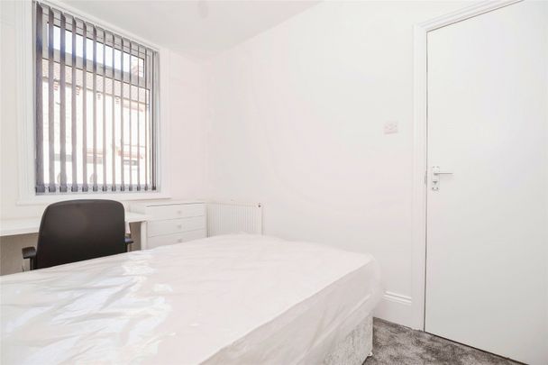 4 Bedroom House - Photo 1