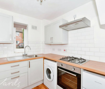 1 bedroom semi-detached house to rent - Photo 1