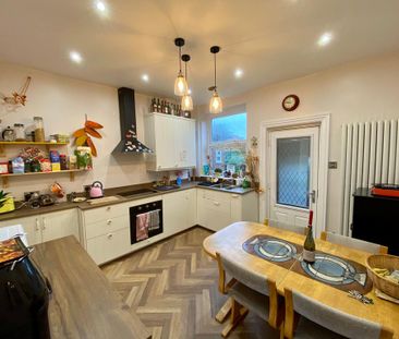 2 bedroom semi-detached house to rent - Photo 6