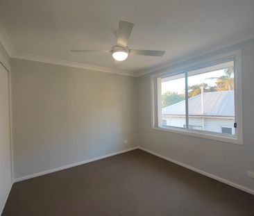 Two Storey Home - Photo 4