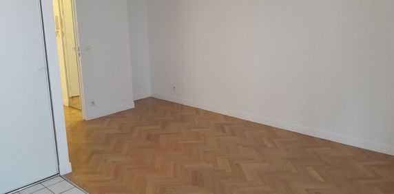 location Appartement F1 DE 26.2m² À PARIS - Photo 2