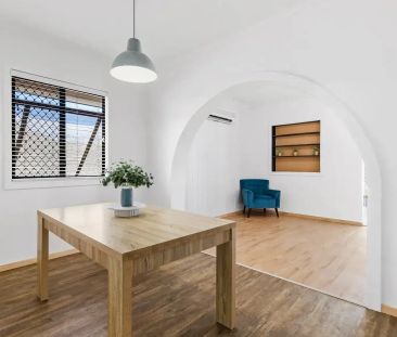 Renovated Delight - Photo 4