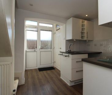 2 bedroom cottage to rent - Photo 3