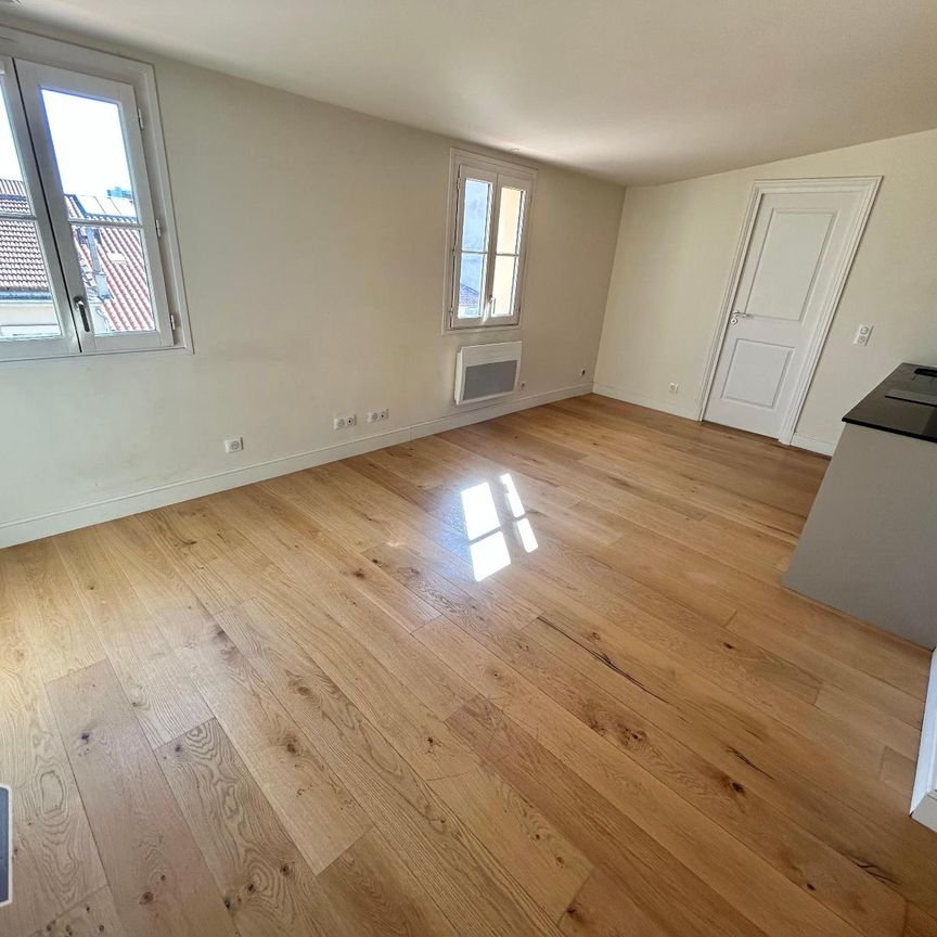 Location Appartement 1 pièce 28m² TOULON 83000 - Photo 1