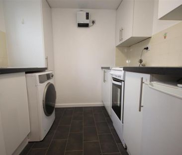 1 bedroom house to rent - Photo 2