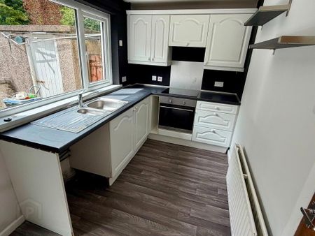 89 Uppertown Drive, Newtownabbey, BT36 6NT - Photo 5