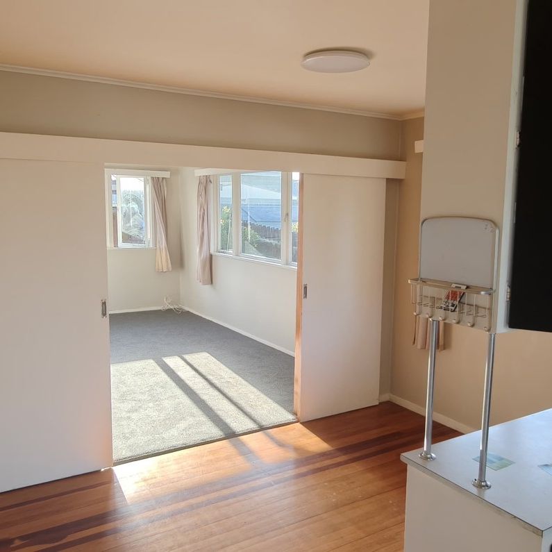 Glen Eden, 38A Woodglen Road - Photo 1