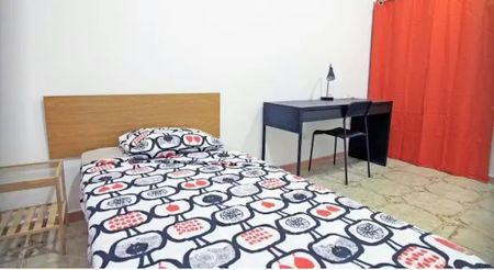 Carrer de la Lluna, Barcelona, Catalonia 08001 - Foto 4