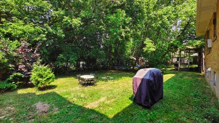 For Lease - 174 Caribou Road Unit# Main, Toronto, Ontario - Photo 5