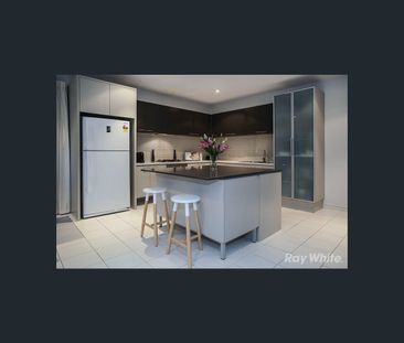 42 Denver Crescent, Rowville, Vic 3178 - Photo 2
