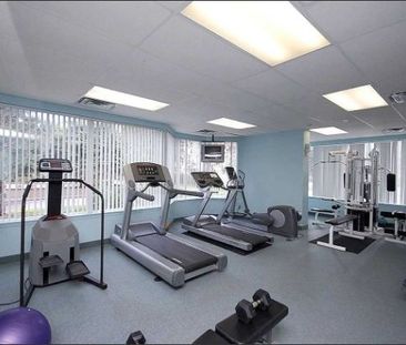 For Lease - 145 Hillcrest Avenue Unit# 1108, Mississauga, Ontario - Photo 3