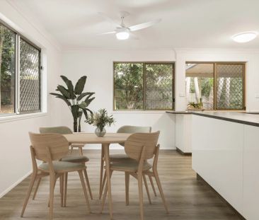 Beautifully Renovated Family Home in Convenient Location - Photo 5