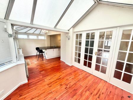 Ashurst Avenue, Southend-on-Sea, Essex, SS2 4TE - Photo 4