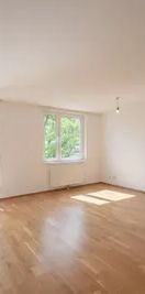 Perfekte Lage in der Josefstadt: Top-geschnittene 2-Zimmer-Wohnung mit Ost-Balkon ab 1.10.26 - Foto 1