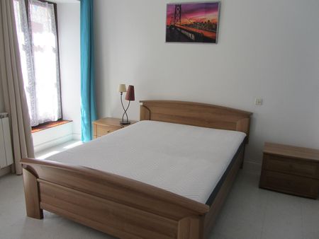 Location Appartement 1 pièce 36m² BORT LES ORGUES 19110 - Photo 2