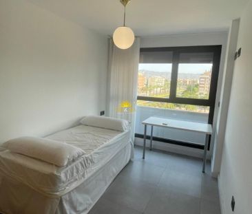 3 BEDROOM APARTMENT IN MURCIA - Photo 4