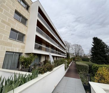 Location Appartement 5 pièces 102m² ST GERMAIN EN LAYE 78100 - Photo 4