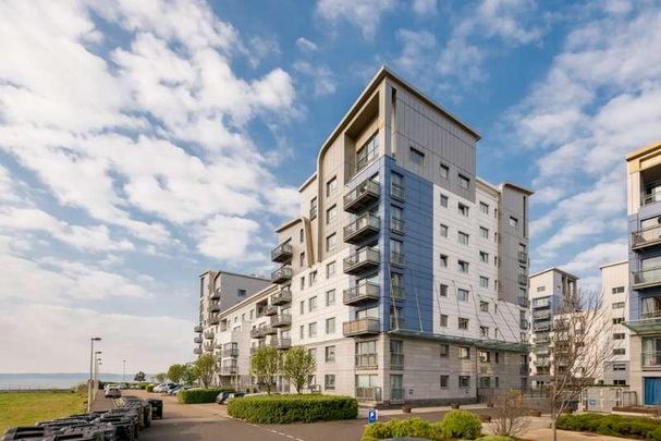 Western Harbour Terrace, Newhaven, Edinburgh, EH6 - Photo 1