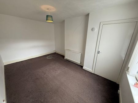 Ainsworth Road - Photo 4