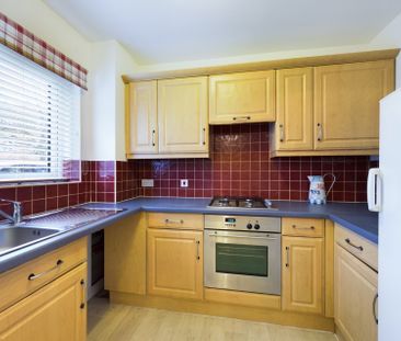 Court View, Stonehouse, Gloucestershire, GL10 - Photo 5